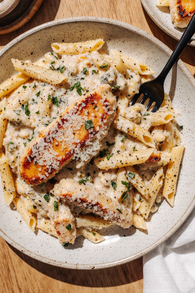 Garlic Parmesan Chicken Pasta Recipe